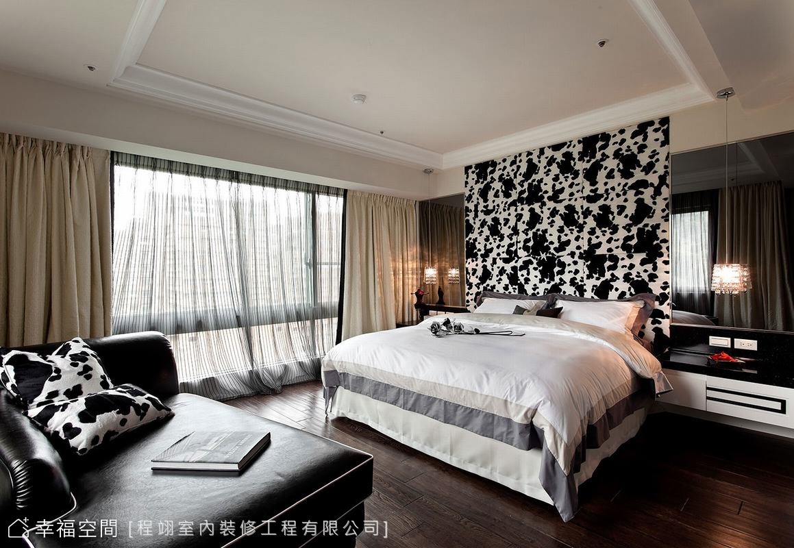 Black & White  客製化的藝術概念